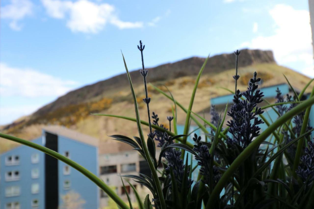 Holyrood Skyline Apartment Эдинбург Экстерьер фото